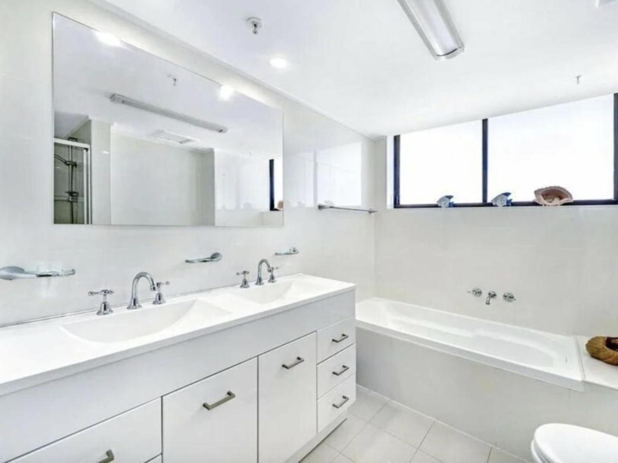 Imperial Surf - Hosted By Coastal Letting Apartment Gold Coast Bagian luar foto